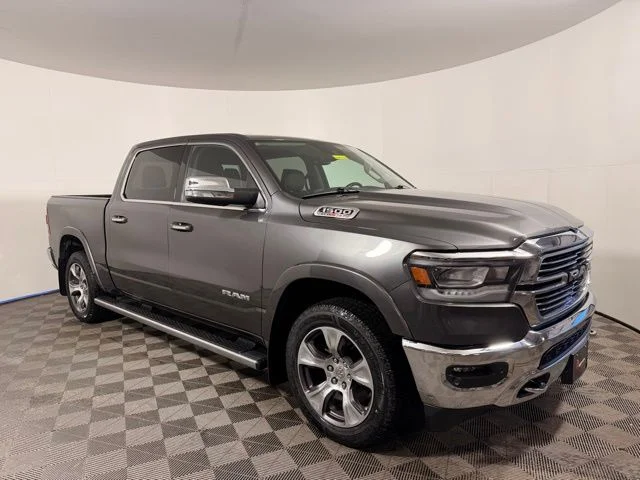 2022 RAM 1500 Laramie 4x4 Crew Cab 5'7's photo