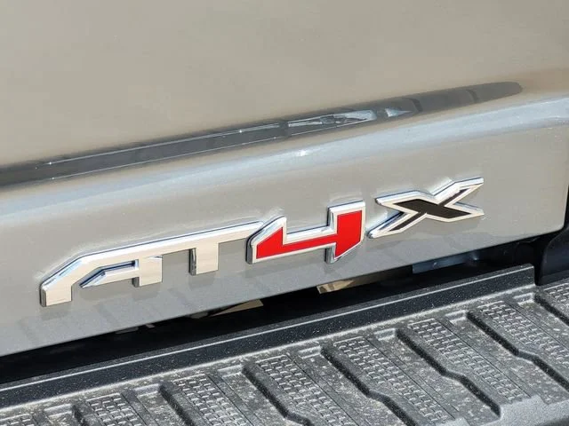 2026 GMC Sierra 2500HD AT4X - Photo 8
