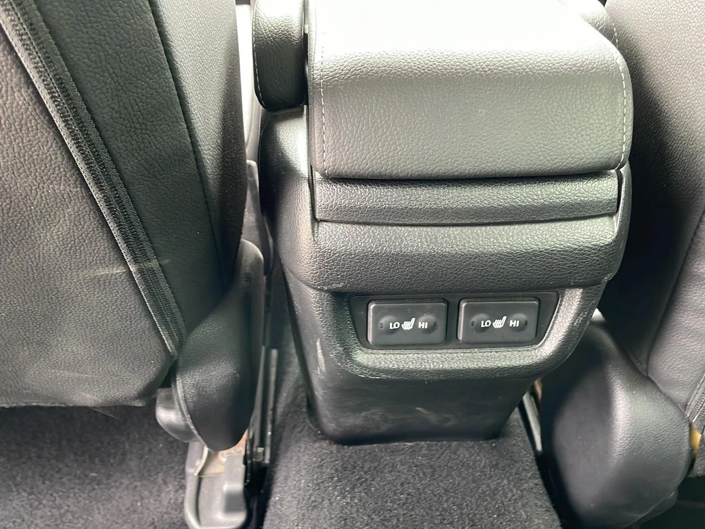 Used 2018  Honda Touring image 19