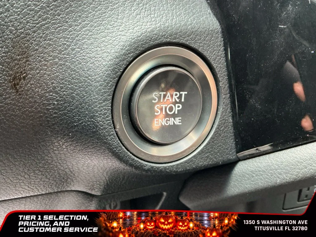 Used 2024 White Lexus 350 image 37