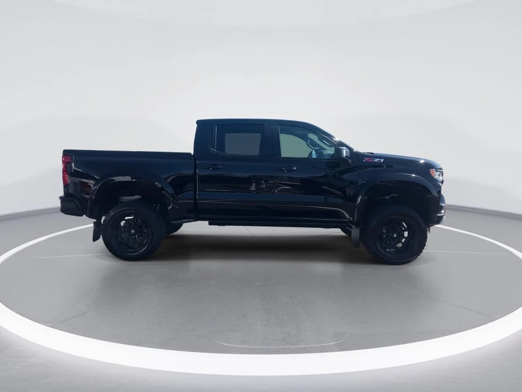 Used 2024 Black Chevrolet RST image 9