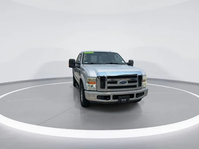 Used 2008 Silver Ford XLT image 1