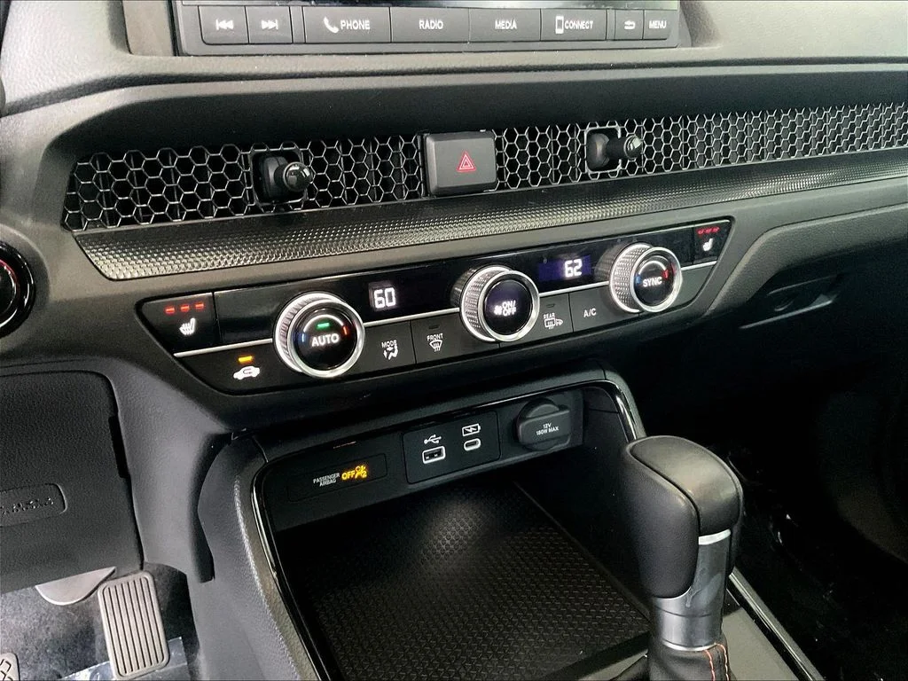 2024 Honda CR-V Sport - Photo 17
