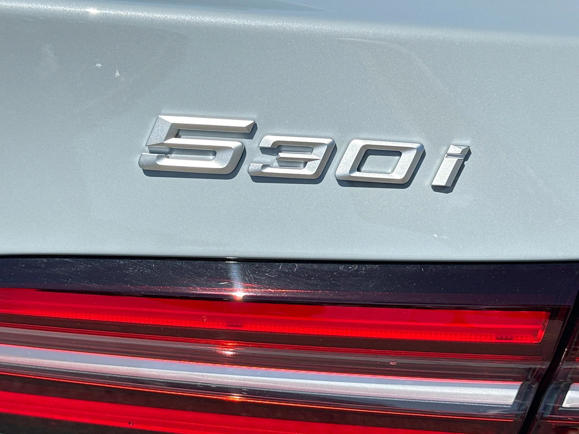 New 2027 Brooklyn Grey Metallic BMW 530i image 12