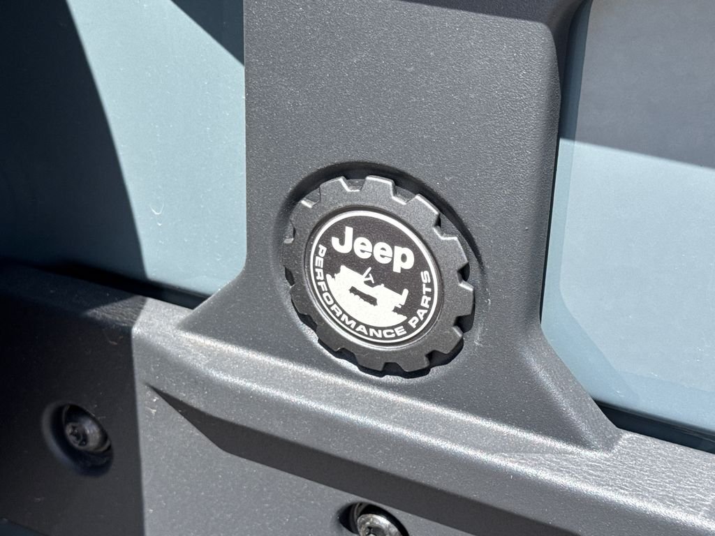New 2026 Anvil Clear-Coat Exterior Paint Jeep Sport S image 13