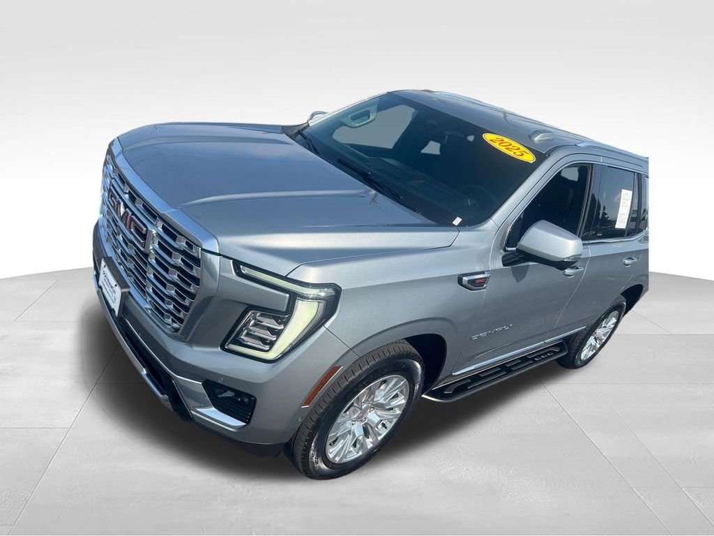 Used 2025 Silver GMC Denali image 10