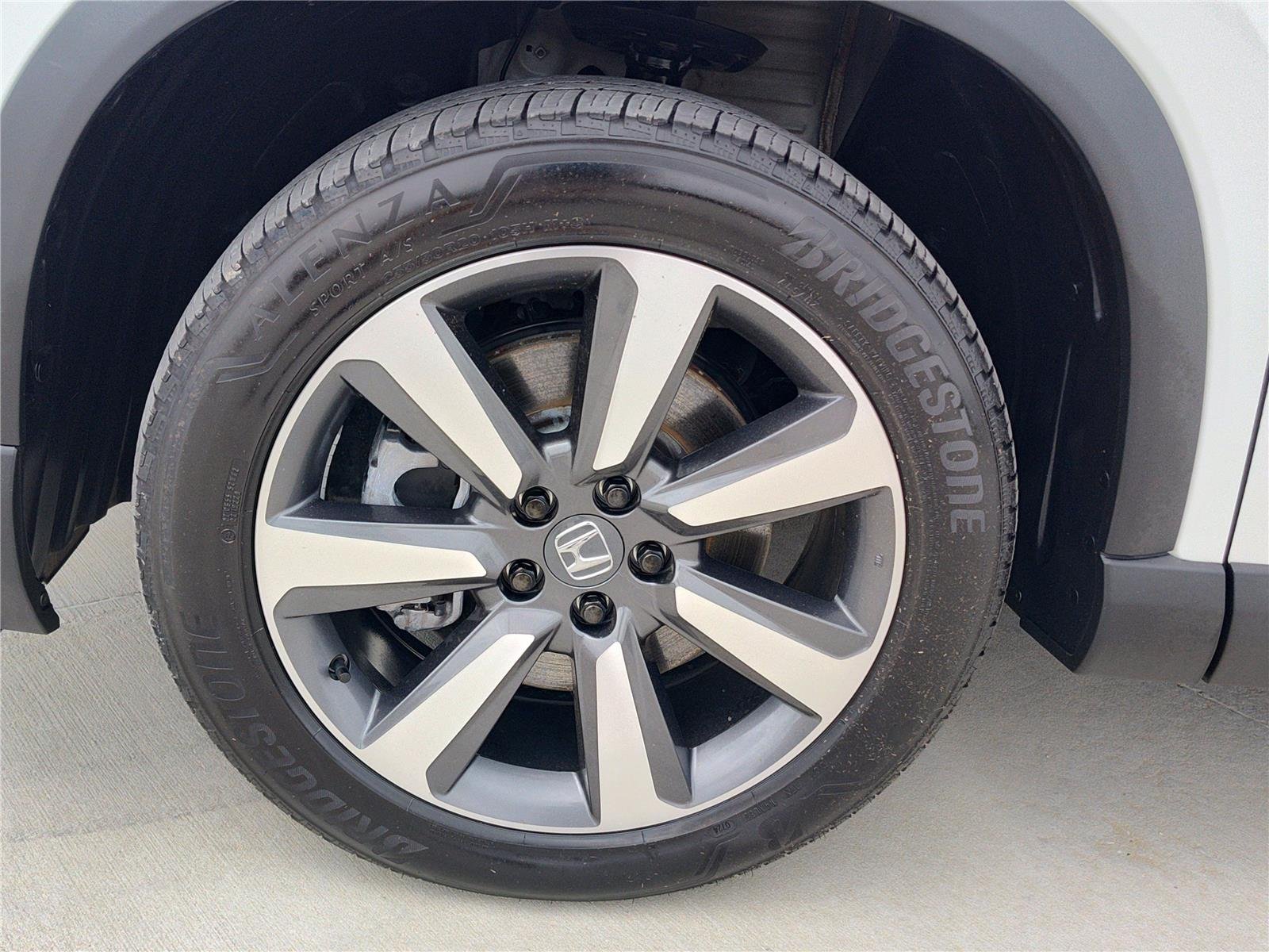 Used 2025  Honda Touring image 13