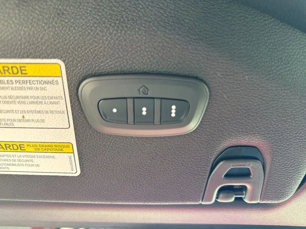 Used 2021 Red Jeep Unlimited Sahara Altitude image 40