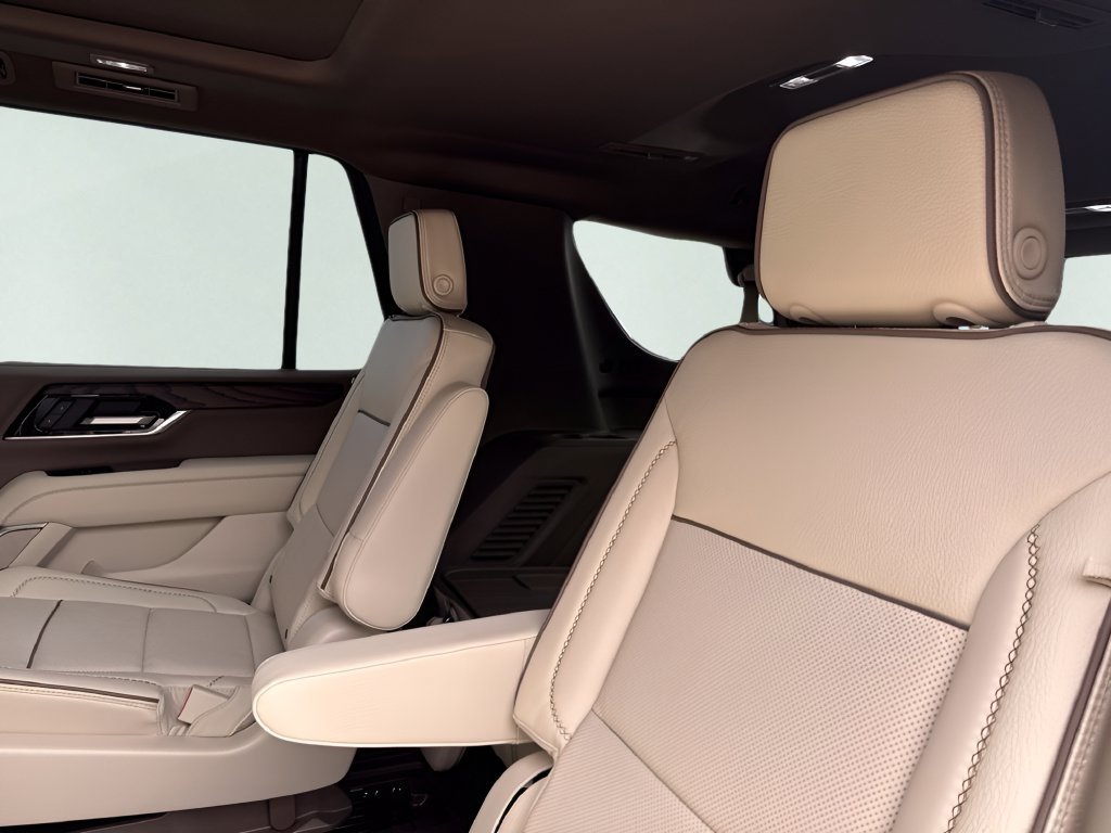 2026 GMC Yukon Denali - Photo 24