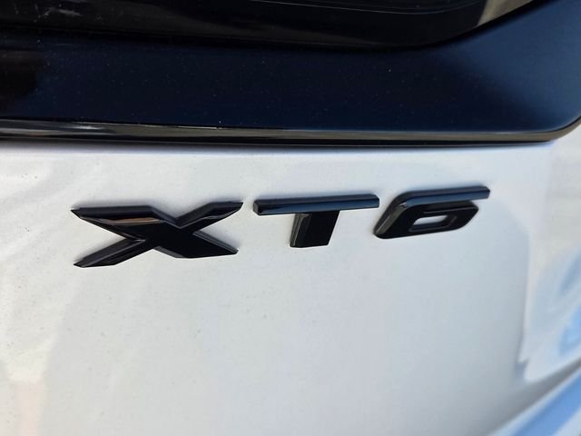 Used 2023 White Cadillac Sport image 11