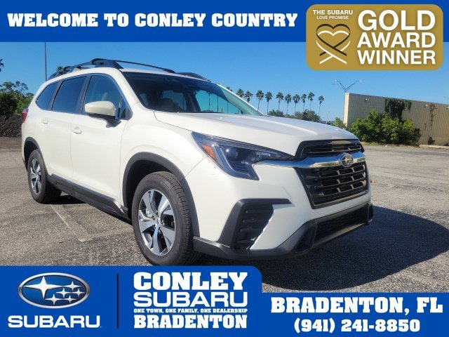 Certified Used 2025 White Subaru Premium image 1