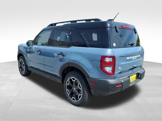 New 2026 Azure Gray Metallic Tri-Coat Ford Outer Banks image 6