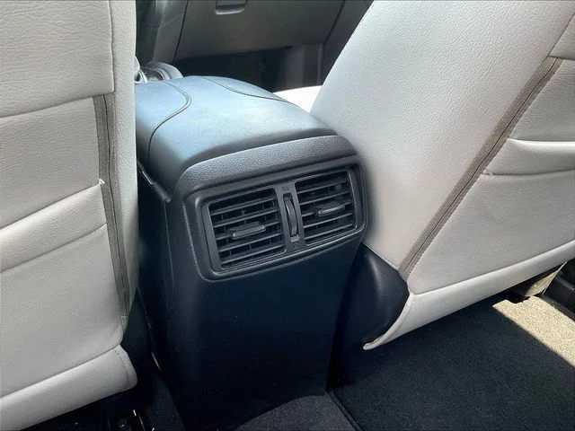 Used 2020 Silver Nissan SV image 12