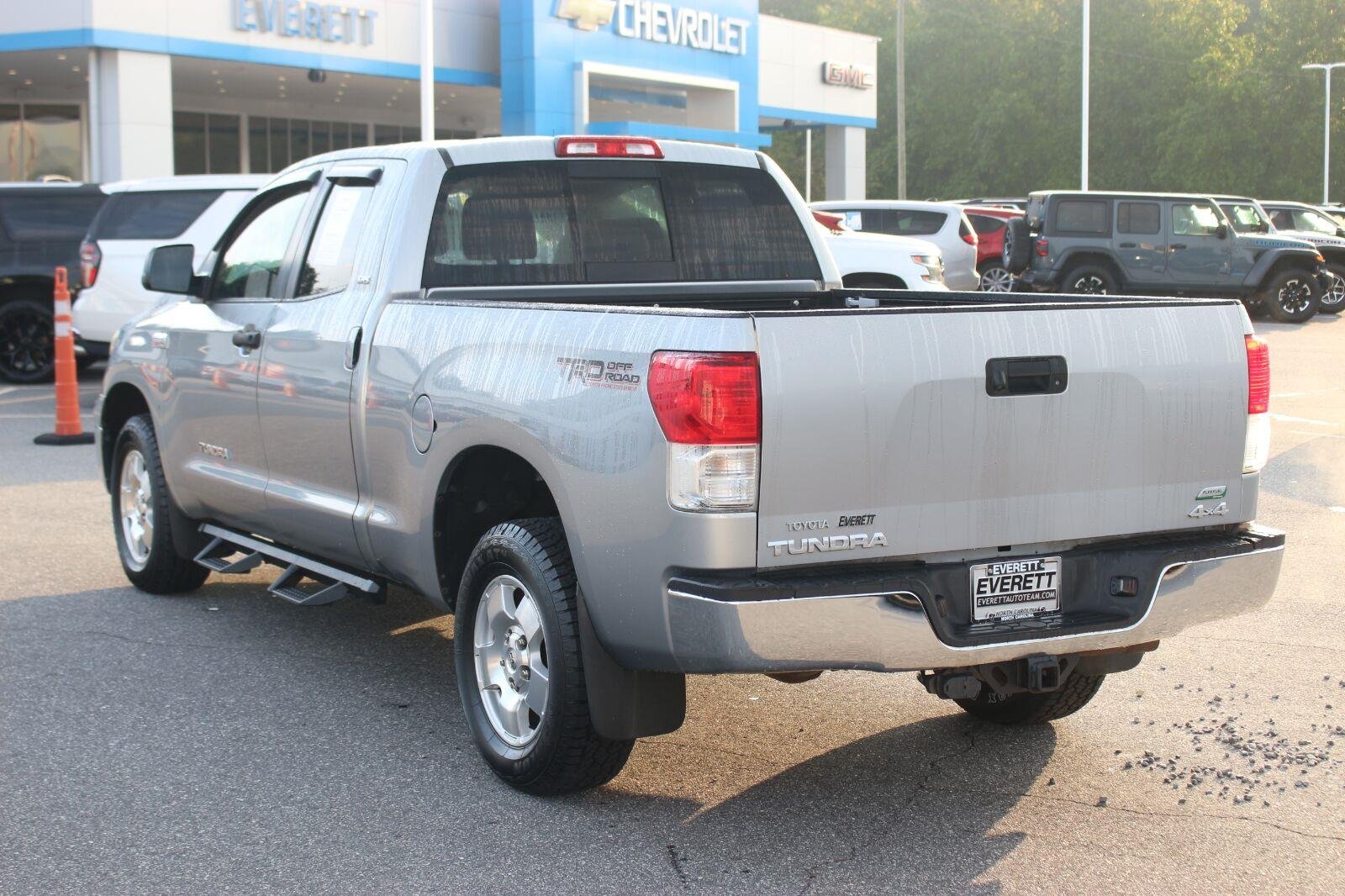 Used 2013 Silver Toyota Double Cab 5.7L FFV V8 6-Spd AT (Natl) image 5