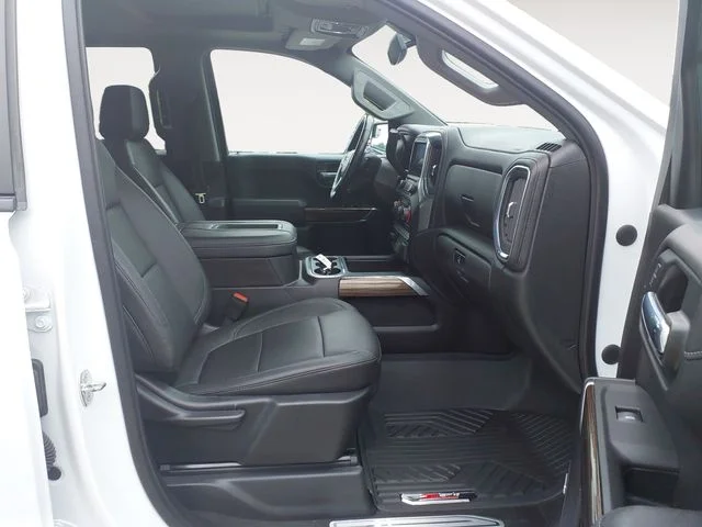 Used 2021 White Chevrolet LT Trail Boss image 15
