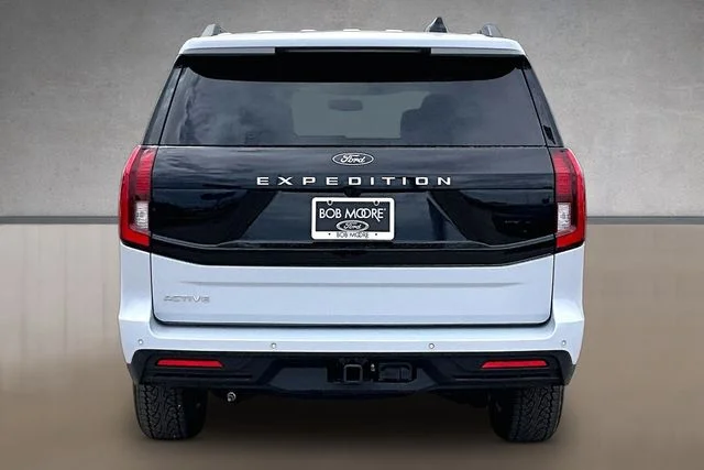 New 2026 Silver Ford Active image 4