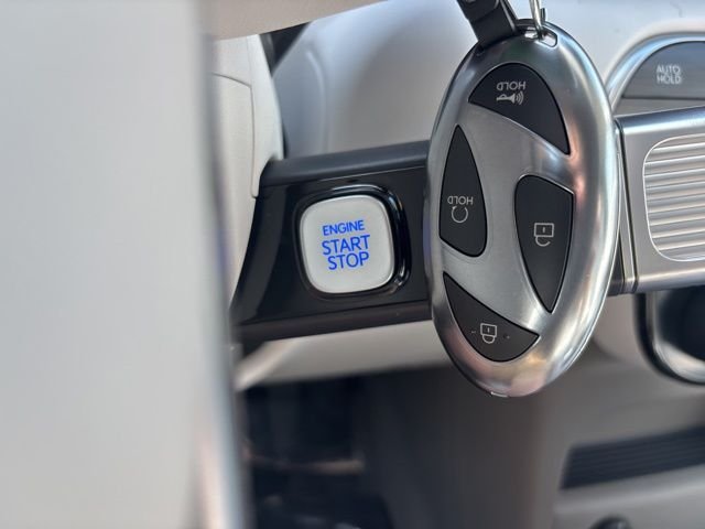 New 2026 Ecotronic Gray Pearl Hyundai SEL image 21