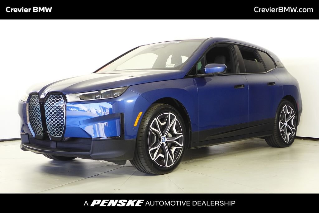 2023 BMW iX xDrive50's photo