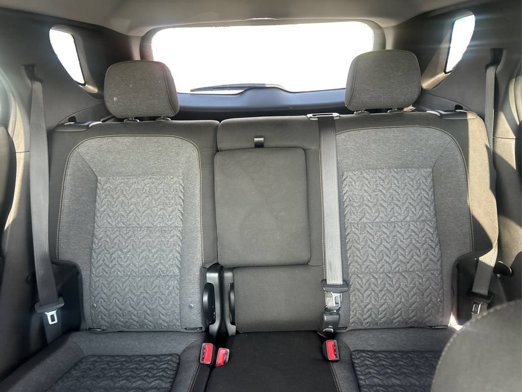 Used 2024 Summit White Chevrolet LT image 10