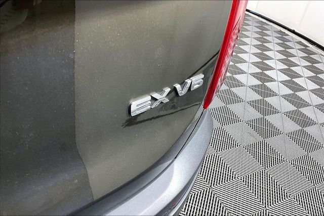 Used 2020 Green Kia EX image 23
