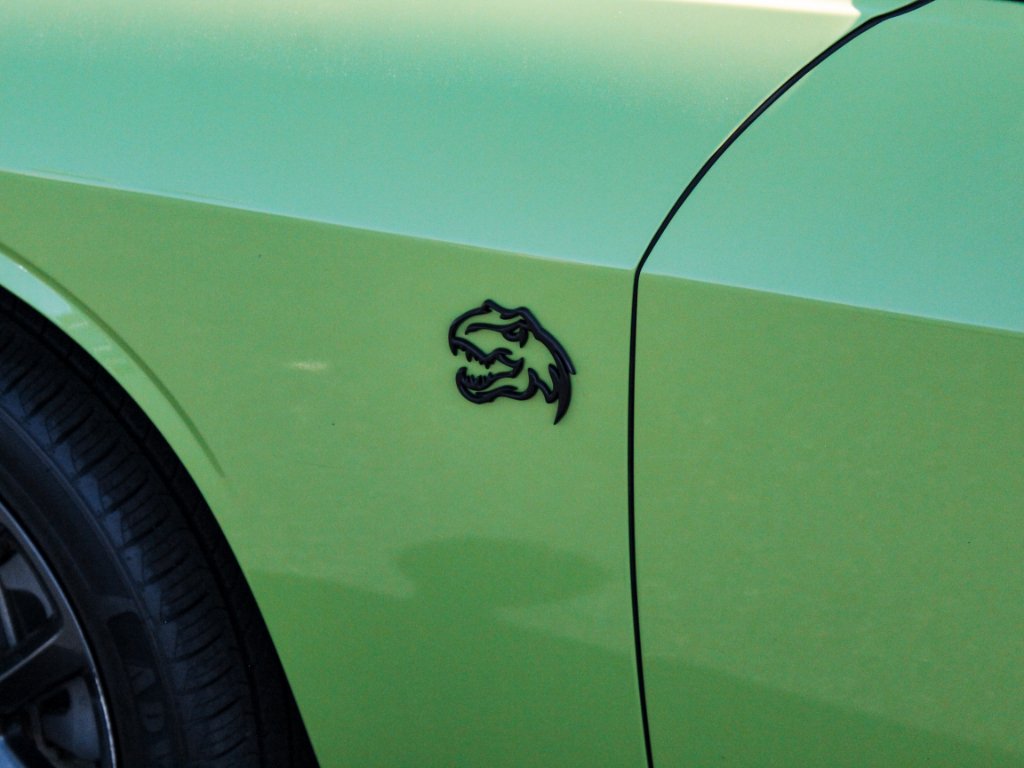 Used 2015 Sublime Pearl Coat Dodge R/T image 8