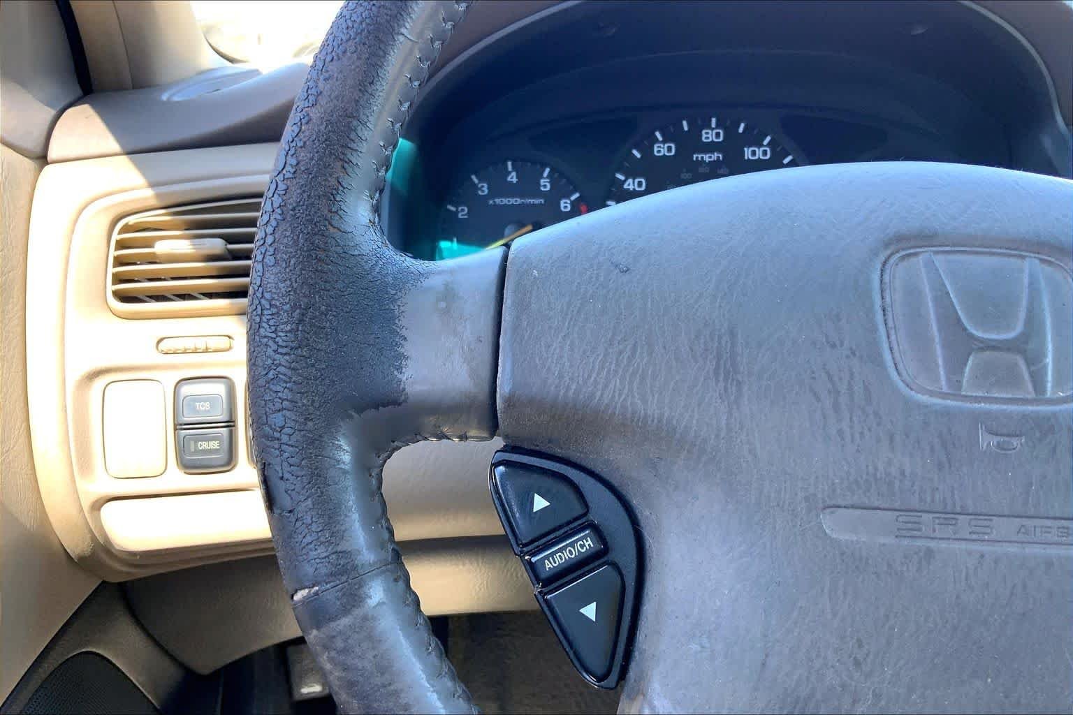 Used 2001 Dark Emerald Pearl Honda EX w/Leather image 23
