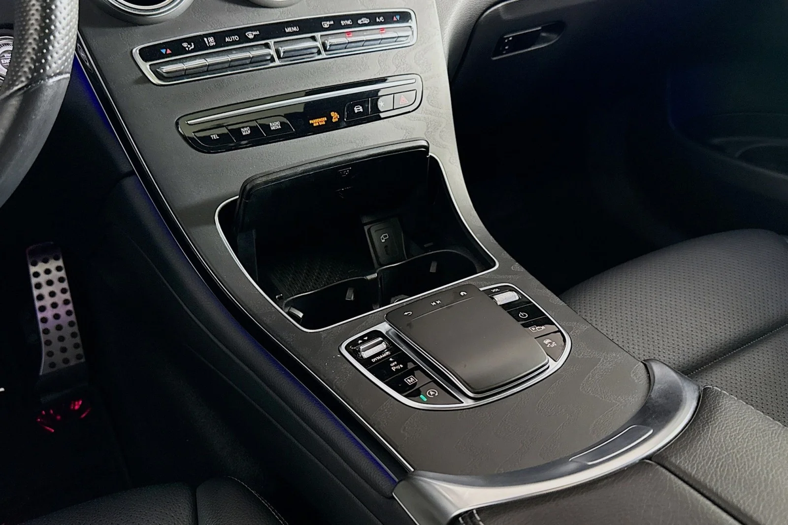 Used 2023 Black Mercedes-Benz 300 image 6