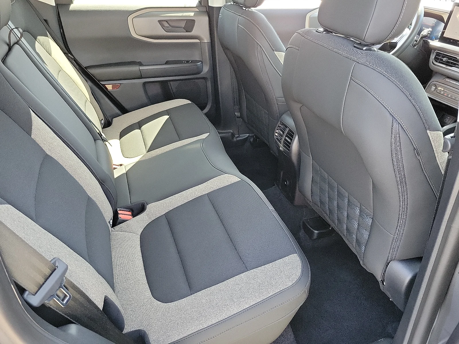 Used 2025 Gray Metallic Ford Big Bend image 19