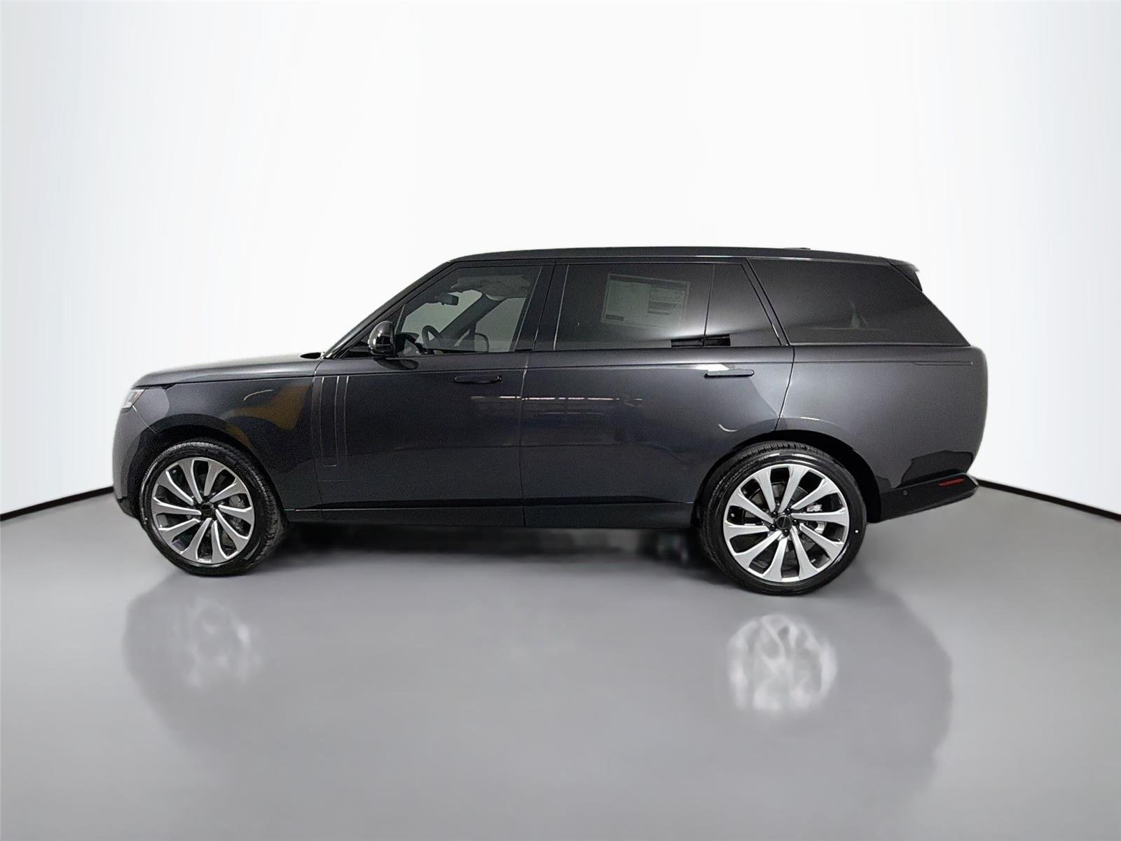 New 2026 Carpathian Grey LAND ROVER SE LWB 7-Seats / V8 image 8