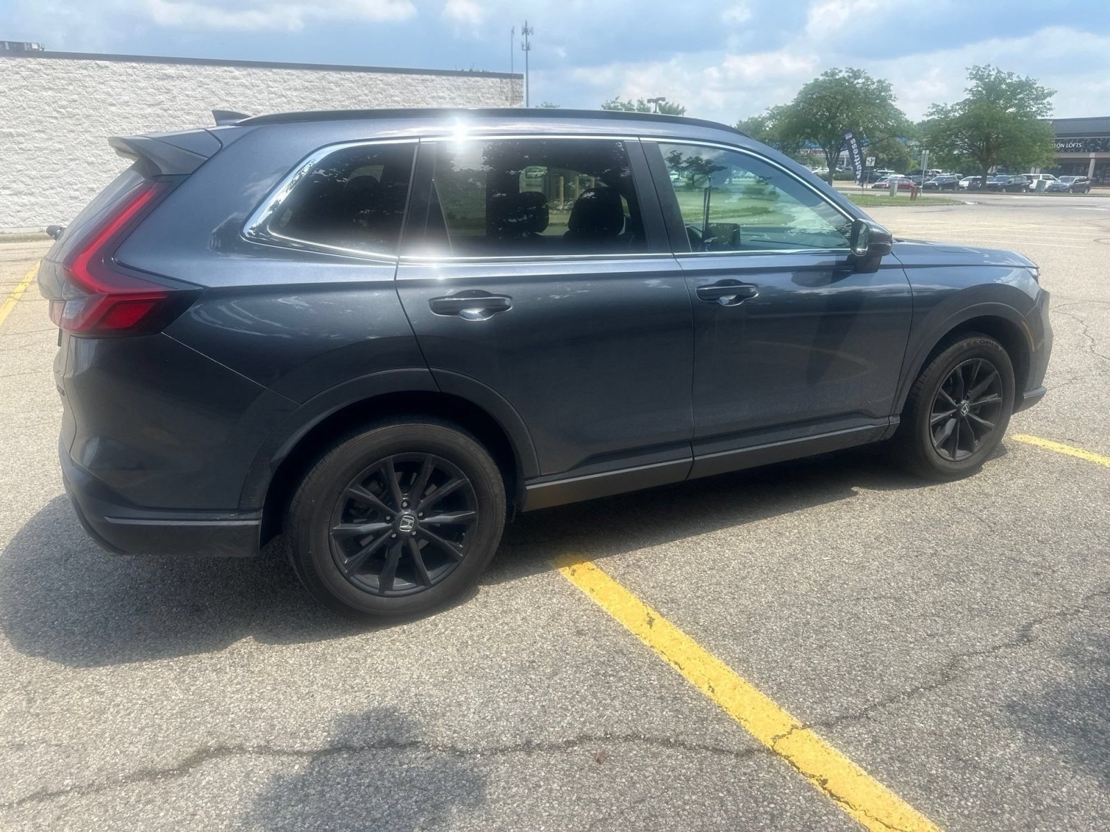 Certified Used 2025 Meteorite Gray Metallic Honda Sport image 15