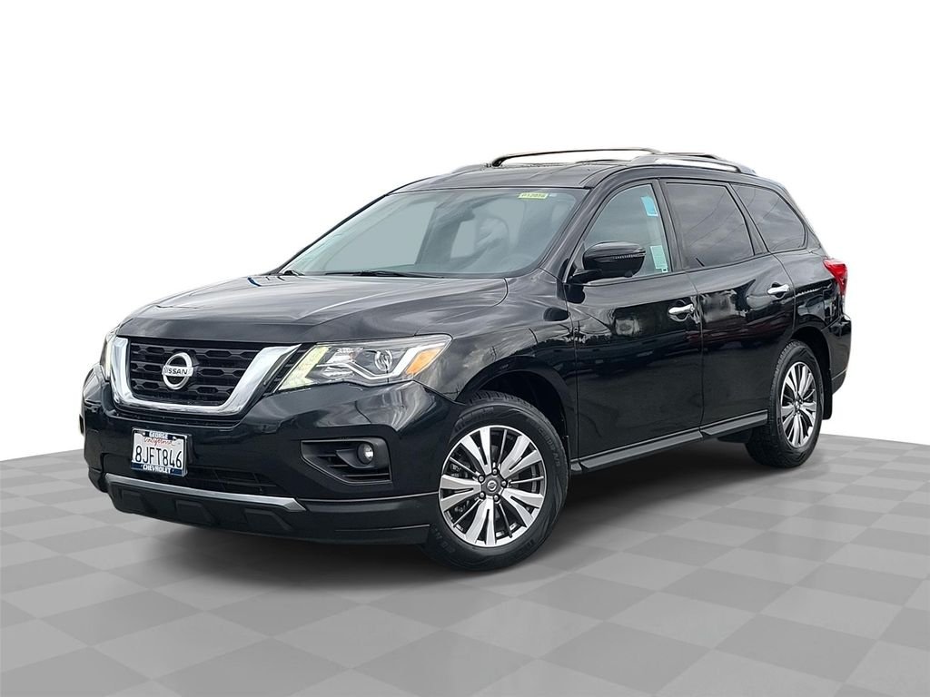 2019 Nissan Pathfinder SL 2WD's photo