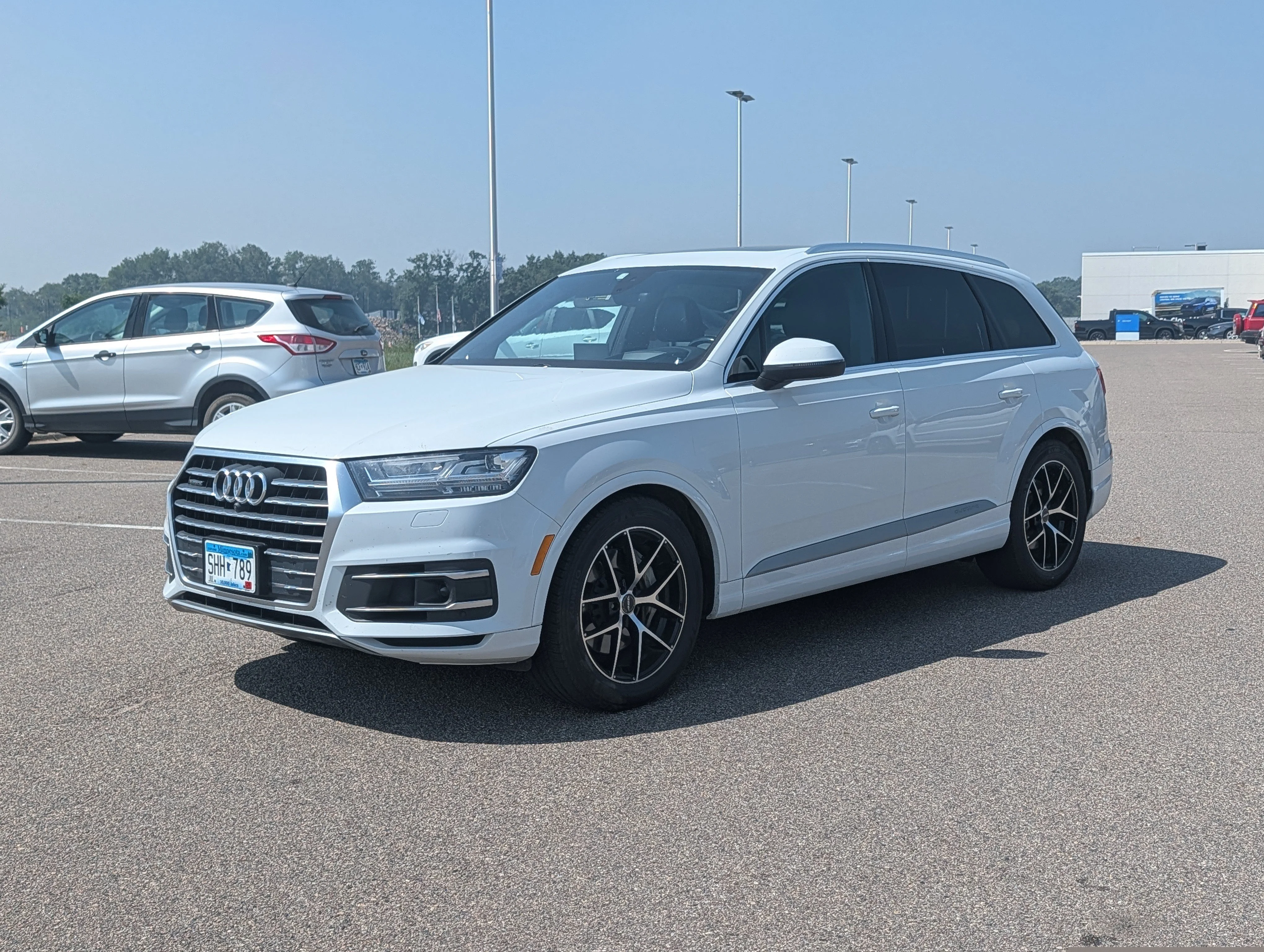Used 2017 Tofana White Crystal Effect Audi Prestige image 2