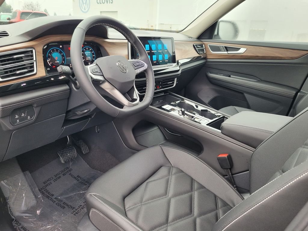 New 2026 White/off-white Volkswagen 2.0T SE w/Technology image 10