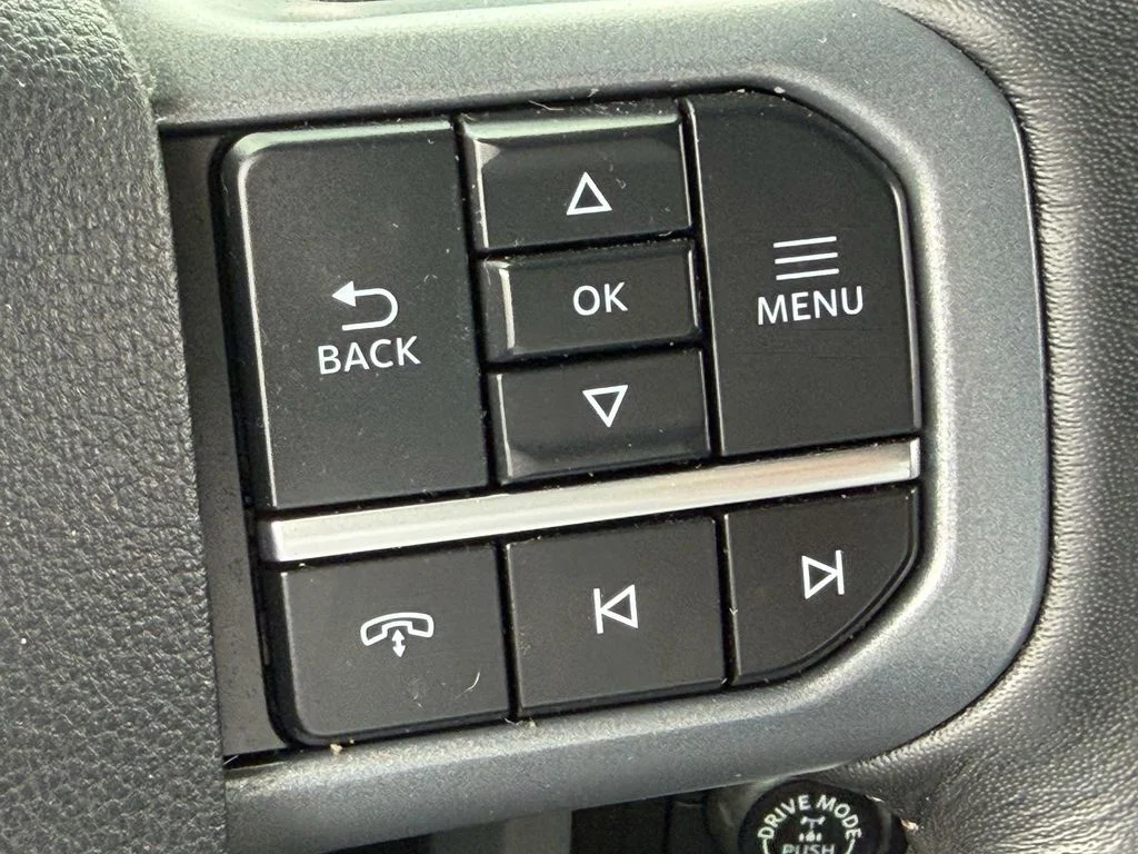 Used 2024 White Ford Lariat image 31