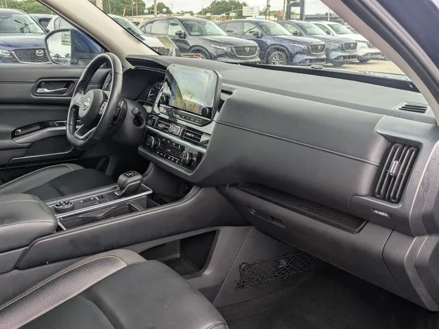 Used 2024 Blue Nissan SL image 24