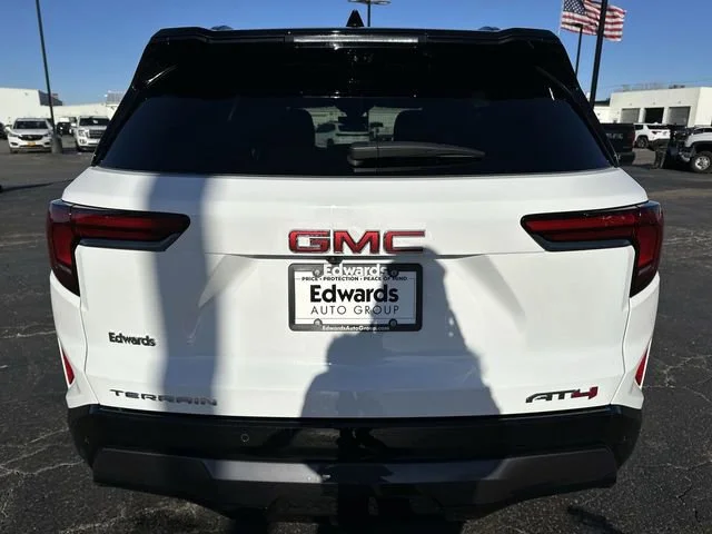 2026 GMC Terrain AT4 - Photo 32
