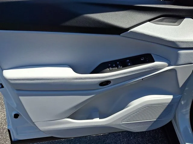 New 2026 White Jeep Laredo image 10
