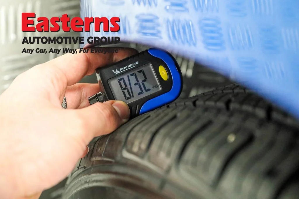 Used 2021 Blue Nissan SV image 25
