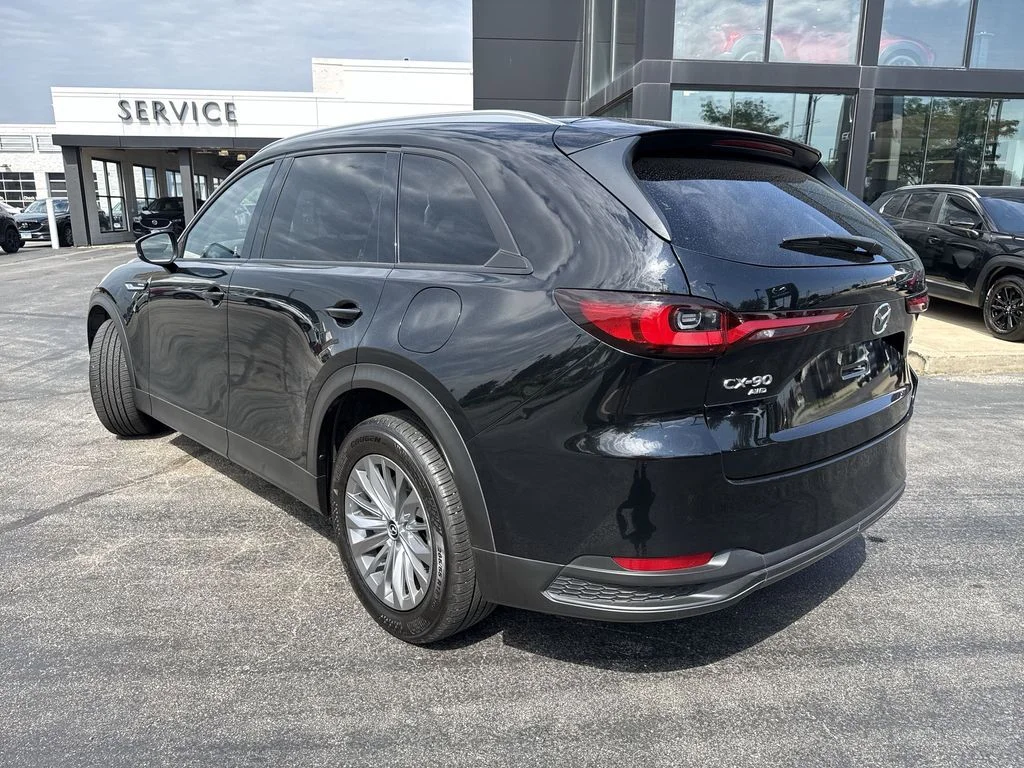 Used 2024 Black Mazda Preferred image 9