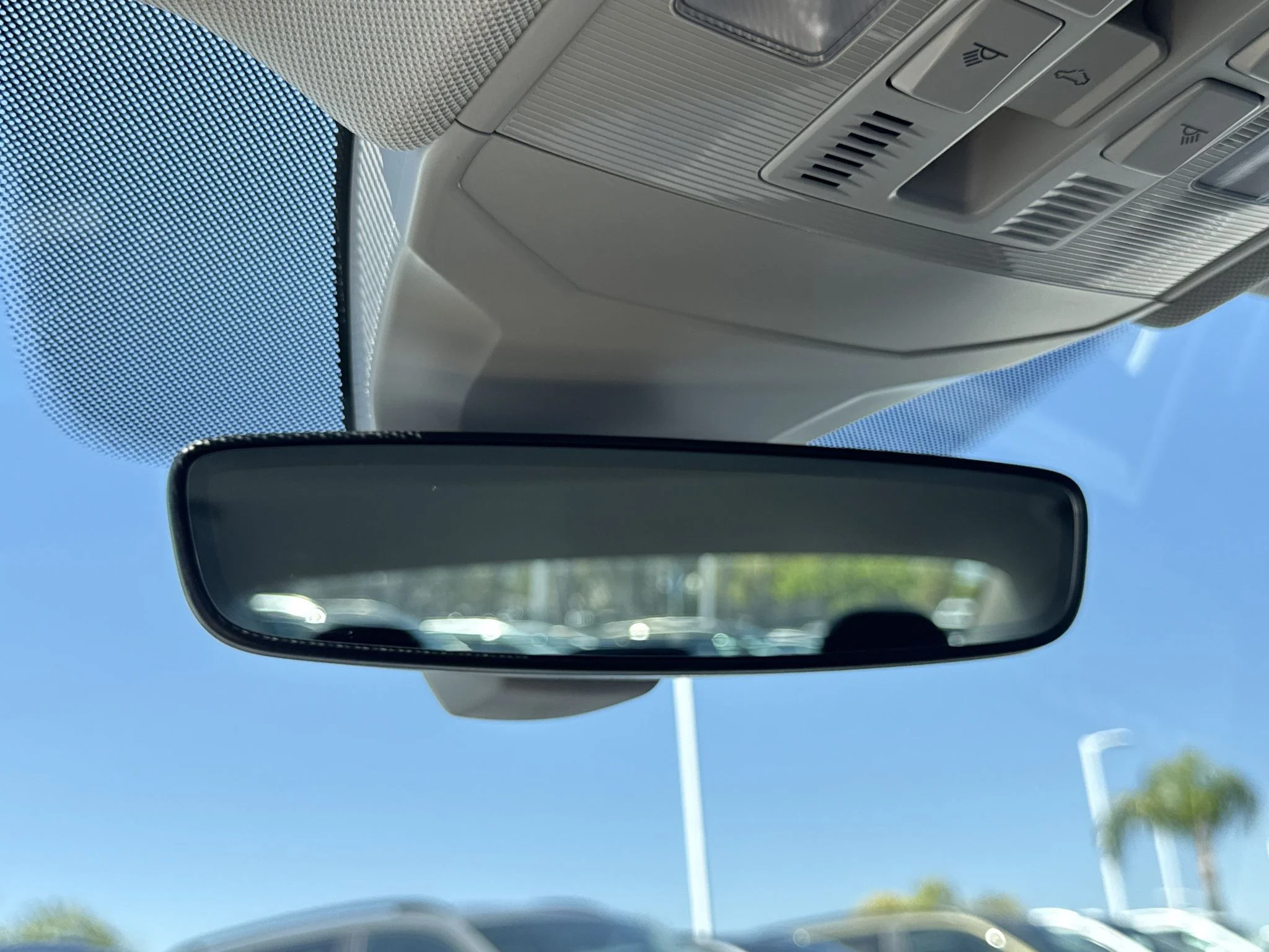 New 2026 Monterey Blue Pearl Volkswagen SEL image 28
