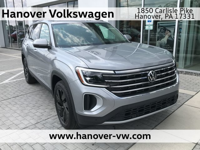 New 2026 Silver Mist Metallic Volkswagen 2.0T SE w/Technology image 1