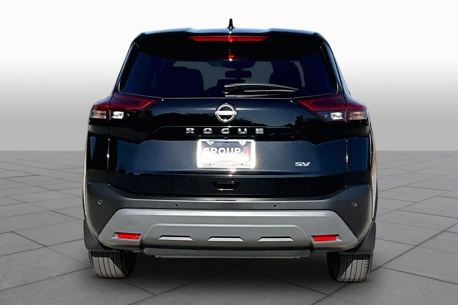 Certified Used 2023 Super Black Nissan SV image 5