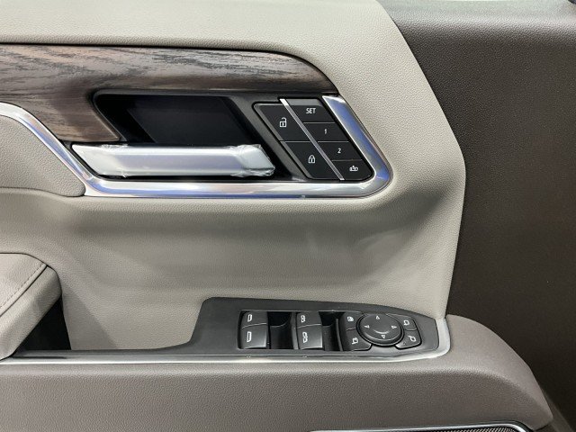 2026 GMC Sierra 1500 SLT - Photo 15
