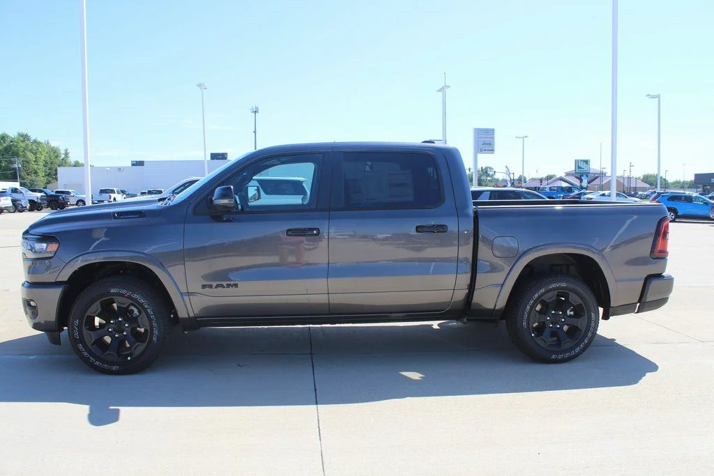 2025 RAM 1500 Big Horn/Lone Star - Photo 6
