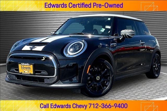 Used 2022 Black MINI  image 1