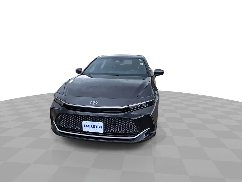 Used 2023 Gray Toyota XLE image 3