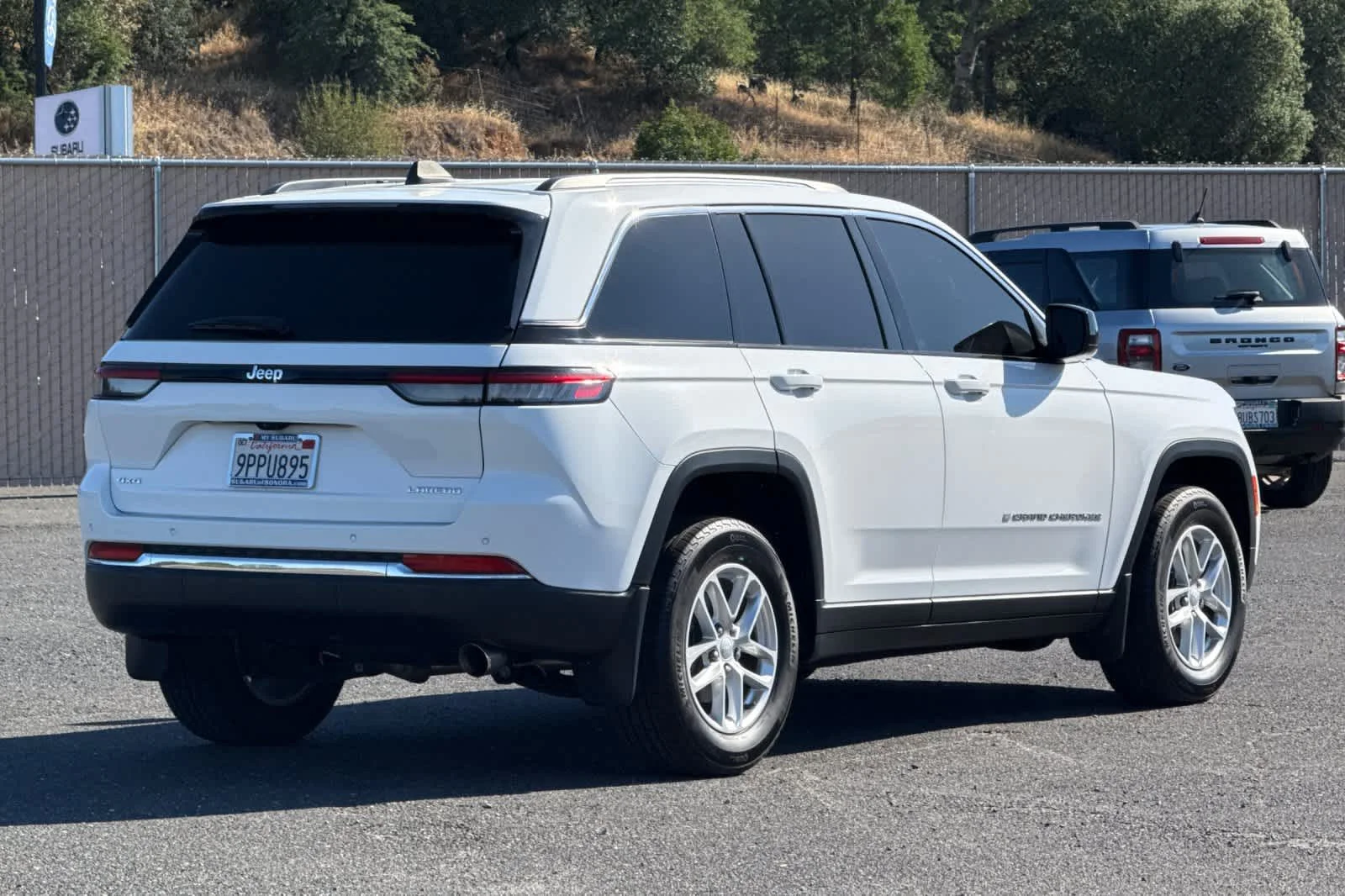 Used 2024 Bright White Clearcoat Jeep Laredo X image 3