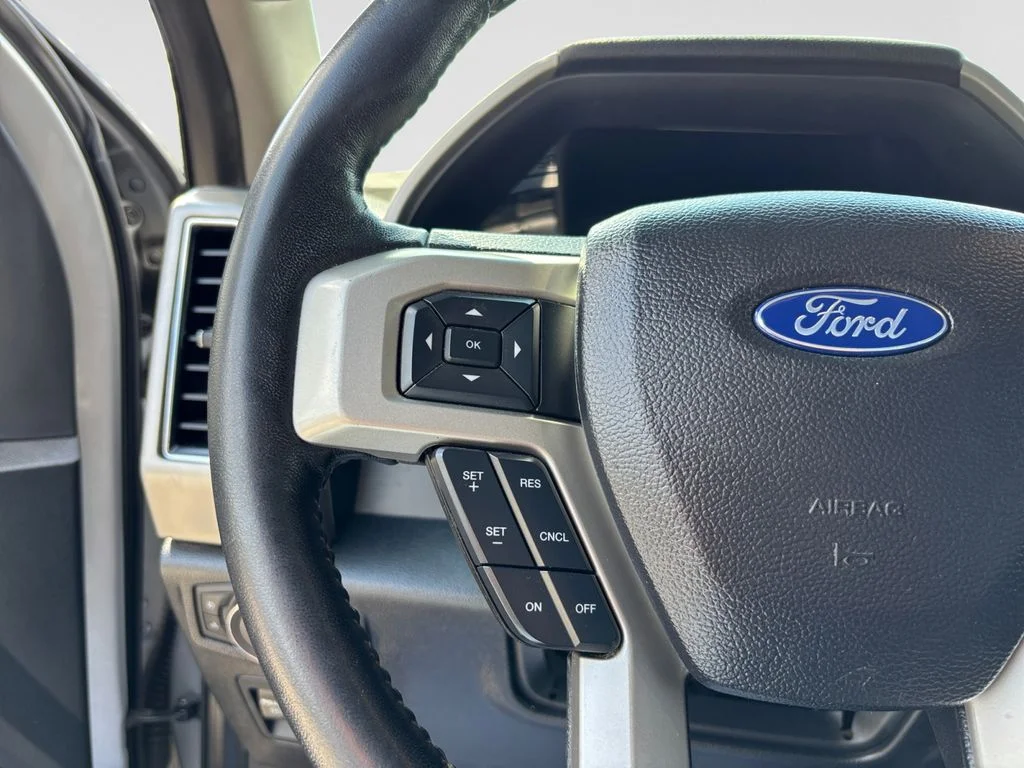 Used 2019 Silver Ford Lariat image 26
