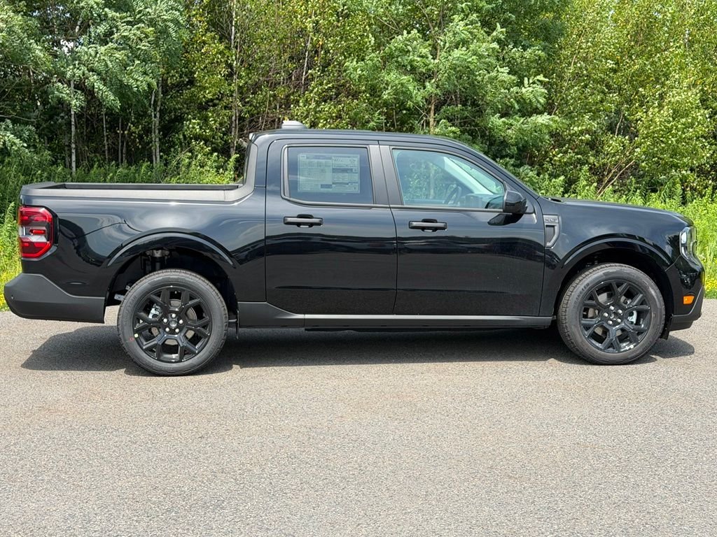 New 2026 Shadow Black Ford XLT image 29