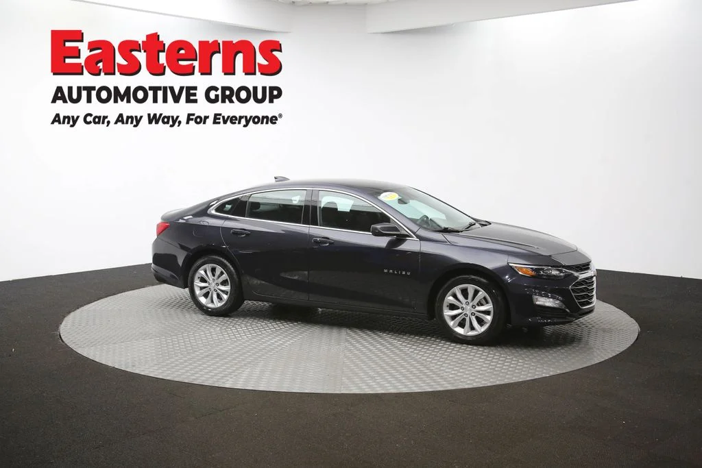 Used 2023 Gray Chevrolet LT image 46